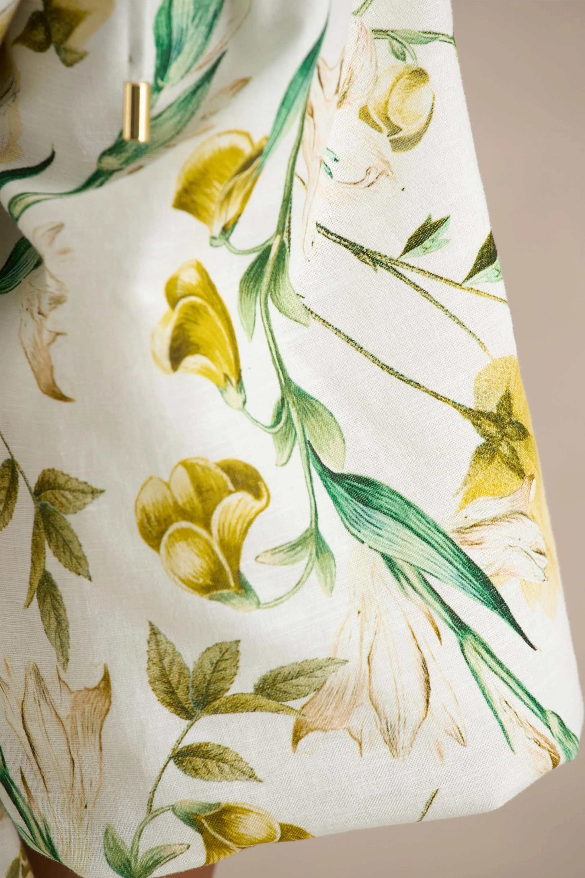 Amberly | Lemon Floral Print Plunge-Neck Ruffled Crop Top - Image 8