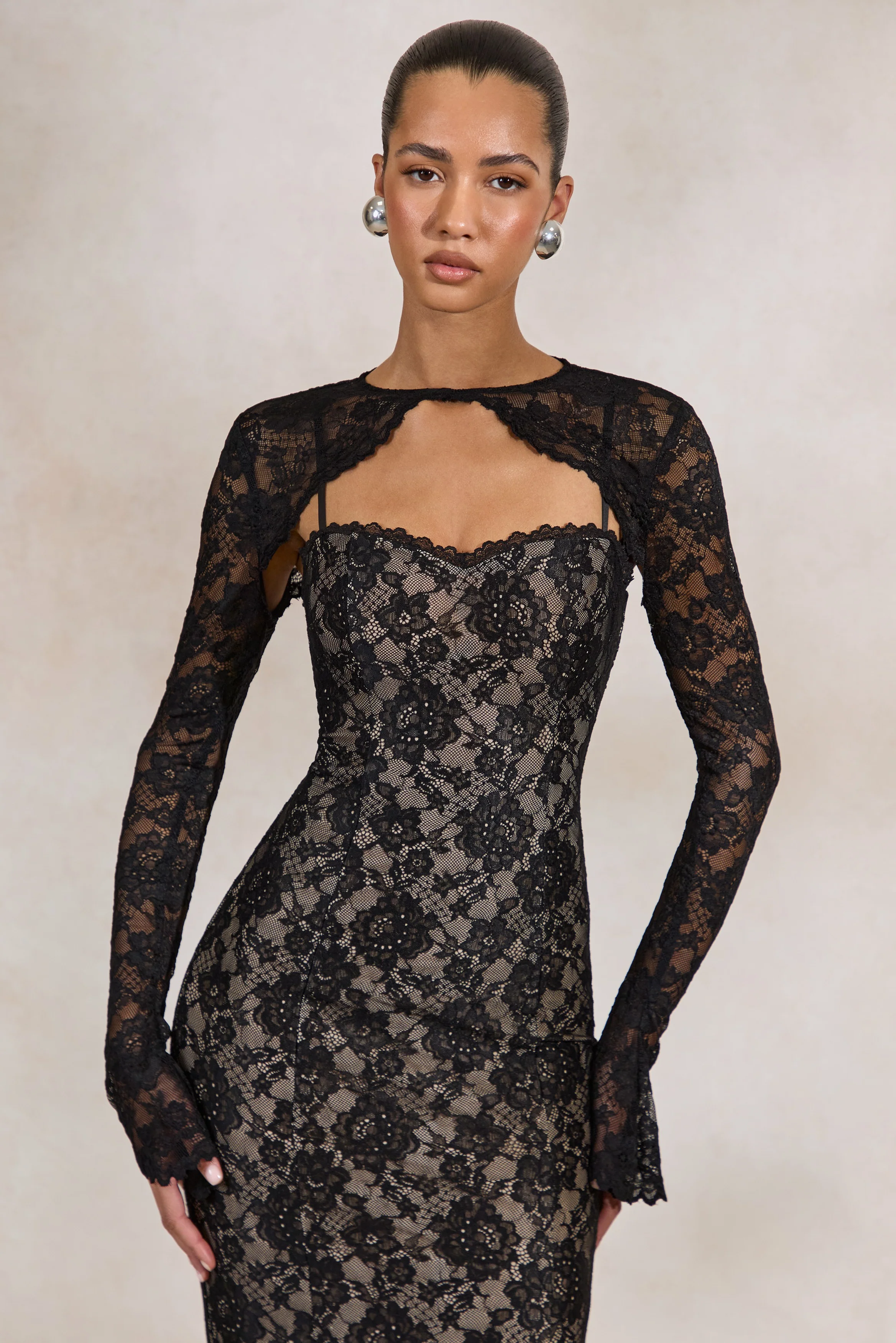 Mirellia | Black Lace Sweetheart-Neck Maxi Dress - Image 4