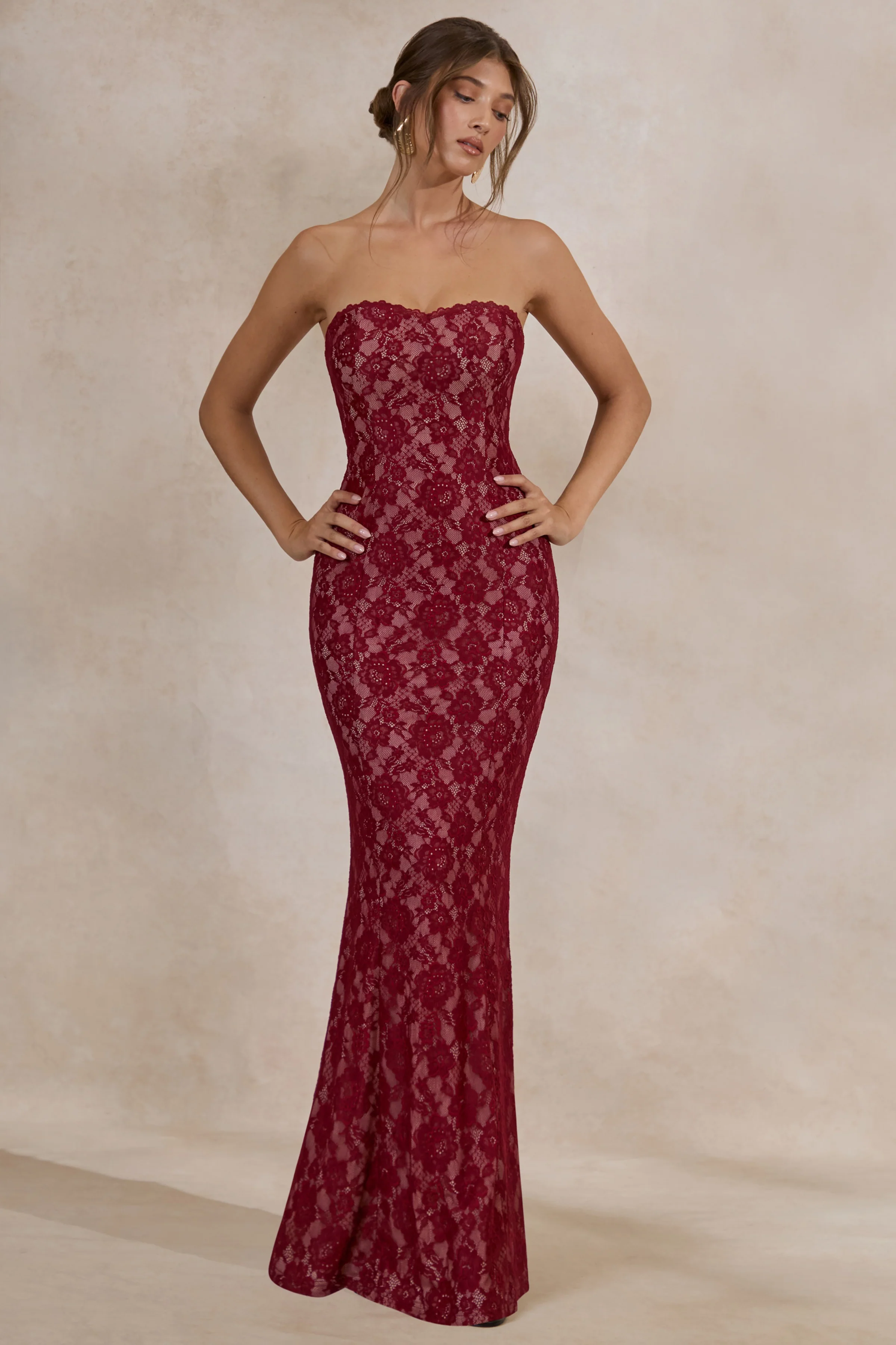Mirellia | Dark Red Lace Sweetheart-Neck Maxi Dress - Image 2