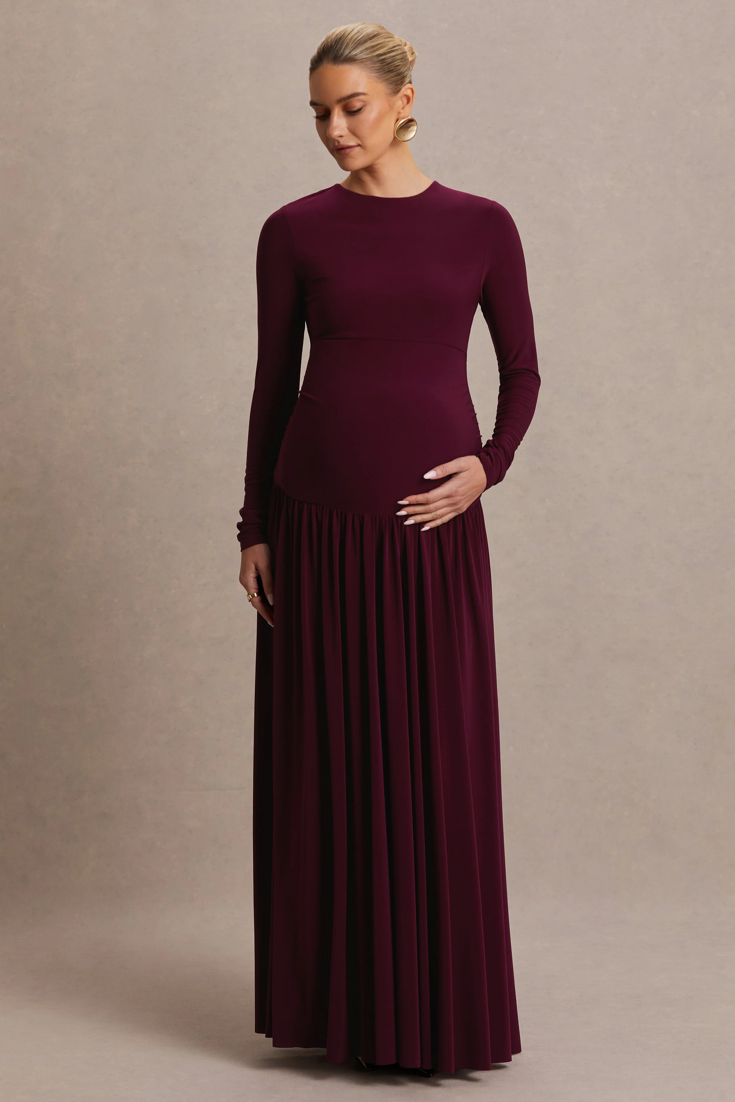 Monroe | Burgundy Crew-Neck Maternity Maxi Dress With Drop-Waist - Image 4
