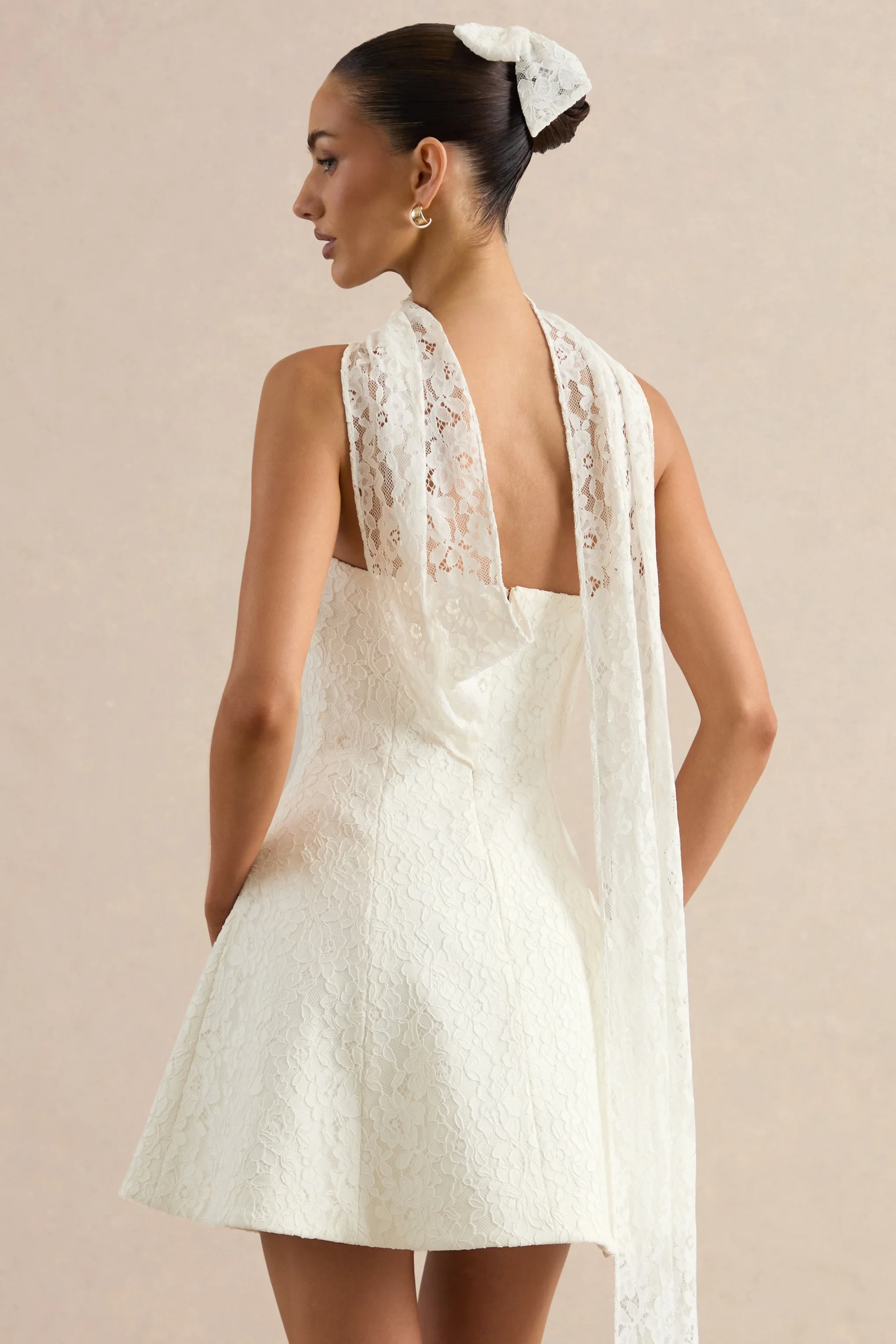 Taryna | White Lace Hair Bow - Image 2